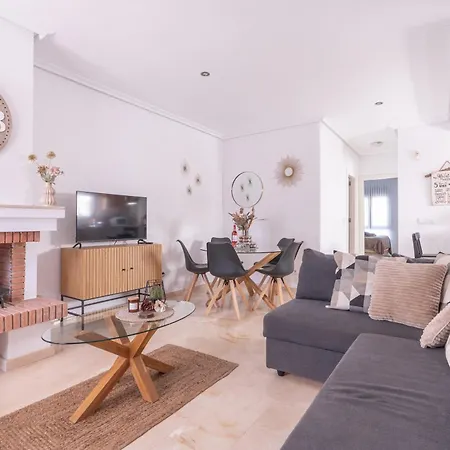 Casa Lisanofa * Dehesa de Campoamor (Orihuela Costa)